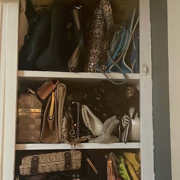 Meet your Posher, Kristin - Picture 7 of 7